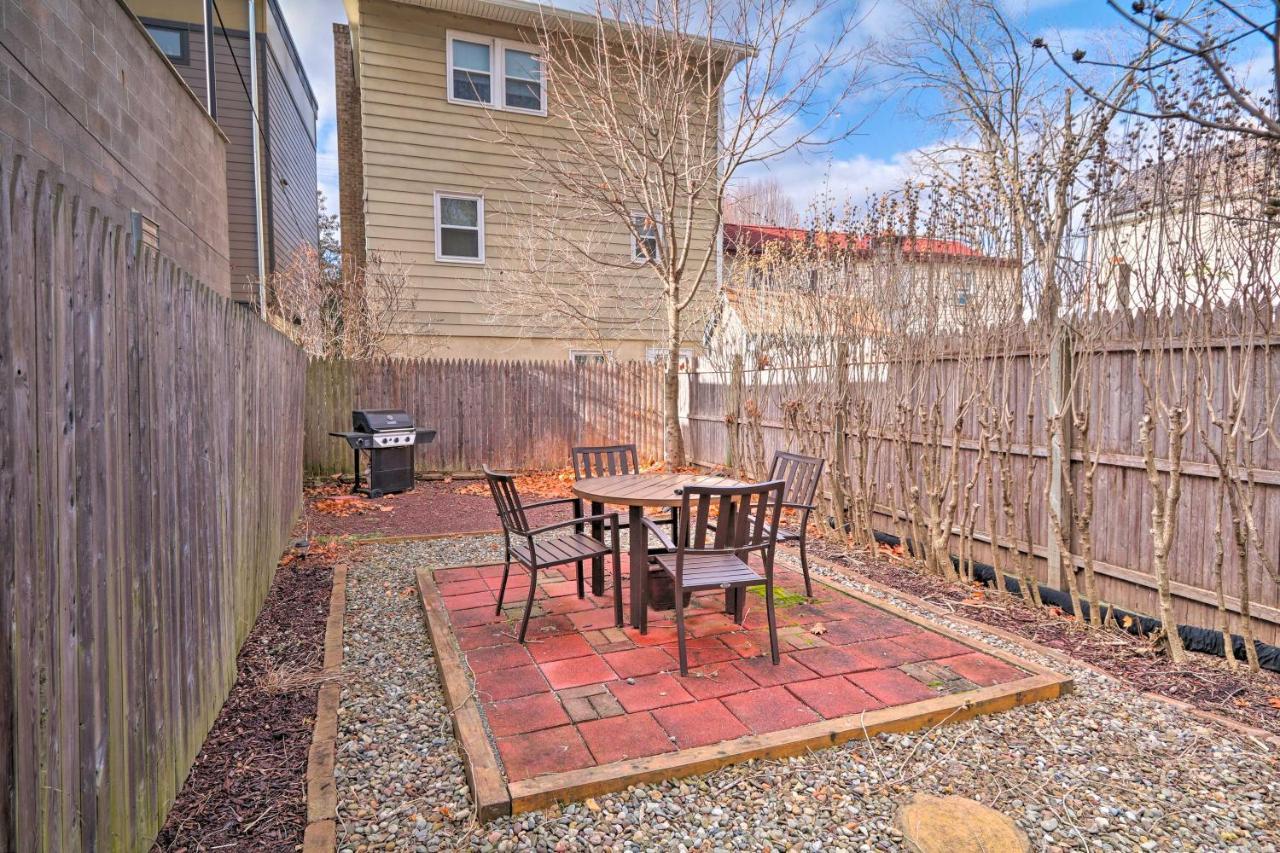 Cozy Lambertville Abode In The Heart Of Downtown! Exterior photo